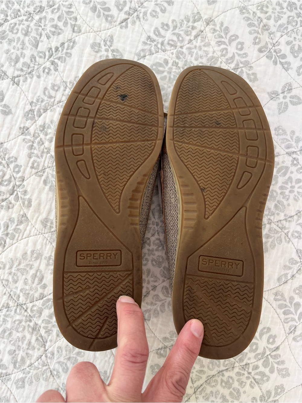 8 Sperry Women’s Angelfish Tan Leather Boat Shoes - Classic Two-Eye Moccasin - Picture 6 of 8